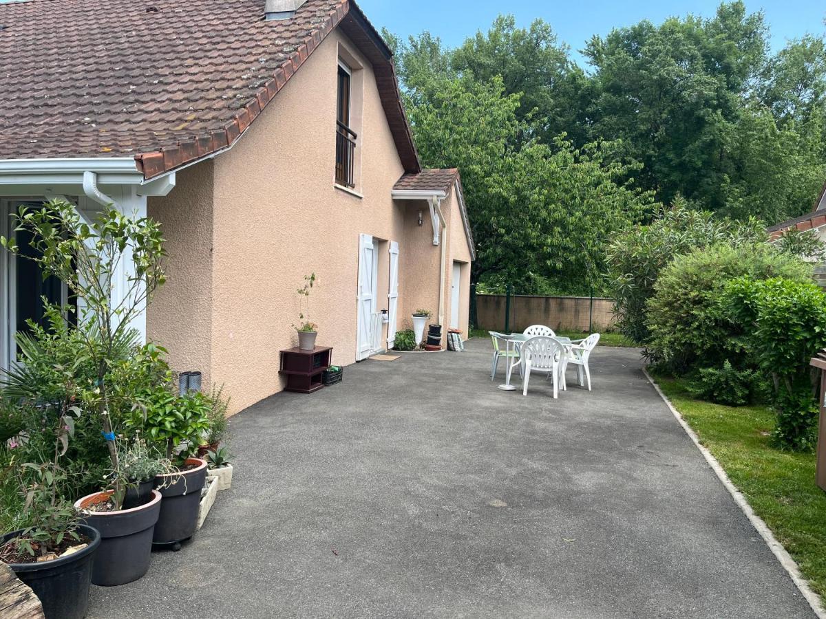 Ello Happiness Home Place To Be In Pau Buitenkant foto