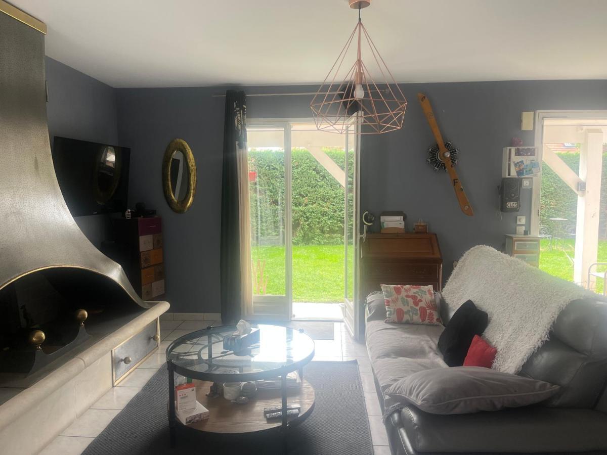 Ello Happiness Home Place To Be In Pau Buitenkant foto